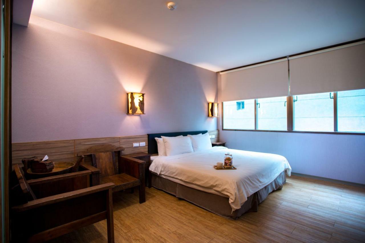Tainan Julie'S Garden 峰情文旅 Hotel Anping Bagian luar foto