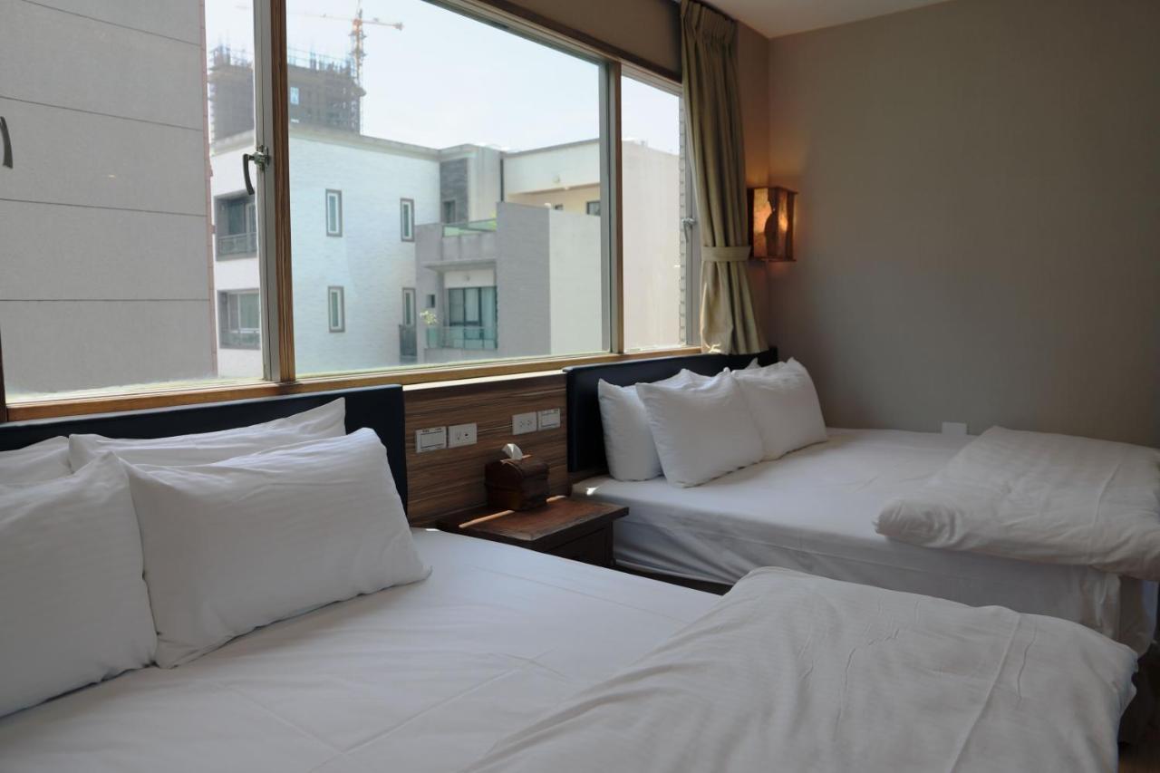 Tainan Julie'S Garden 峰情文旅 Hotel Anping Bagian luar foto